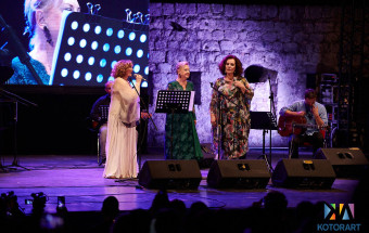 Tereza Kesovija, Gabi Novak, Radojka Sverko.jpg