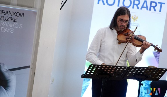 muzicki_titani-08-18-476.jpg