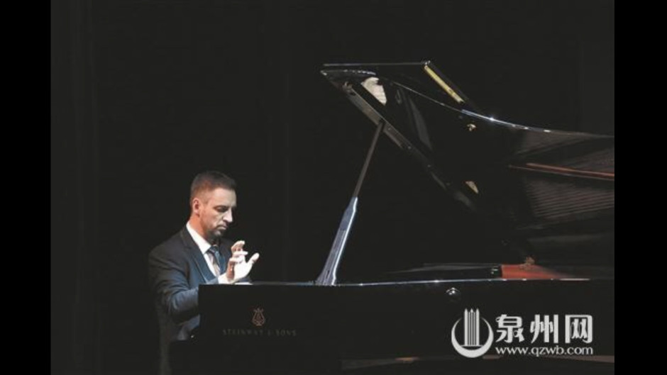 Martinovic, Quanzhou.jpg